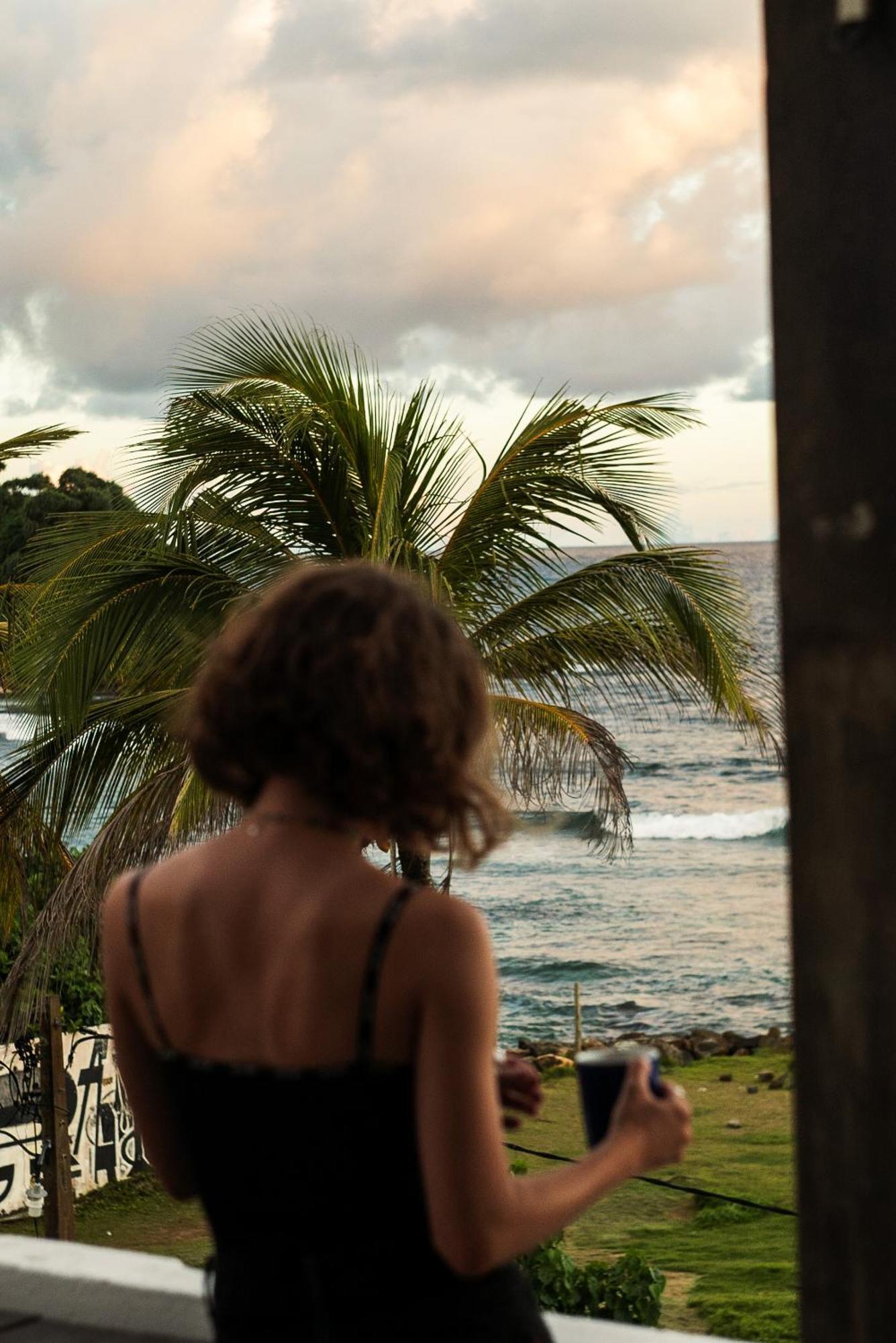 Ruma Surf Hotel Ahangama Extérieur photo