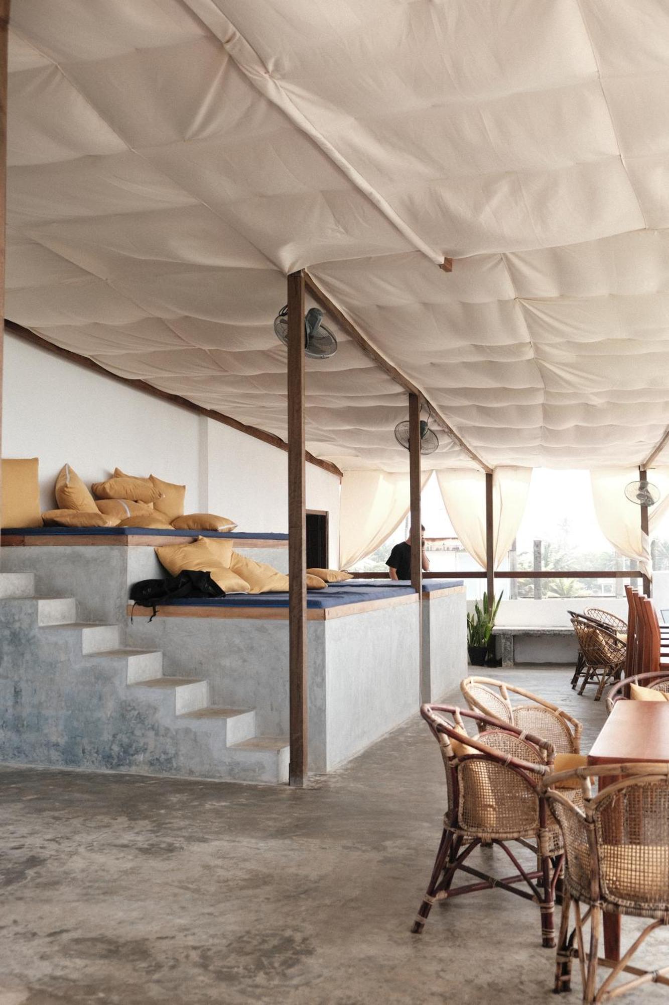 Ruma Surf Hotel Ahangama Extérieur photo