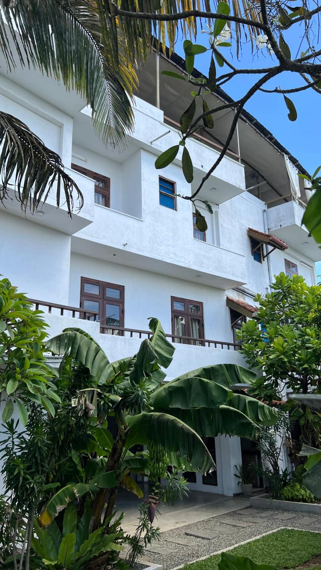Ruma Surf Hotel Ahangama Extérieur photo